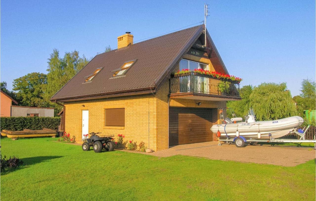 Cozy Apartment In Nowe Warpno With Wifi Eksteriør billede