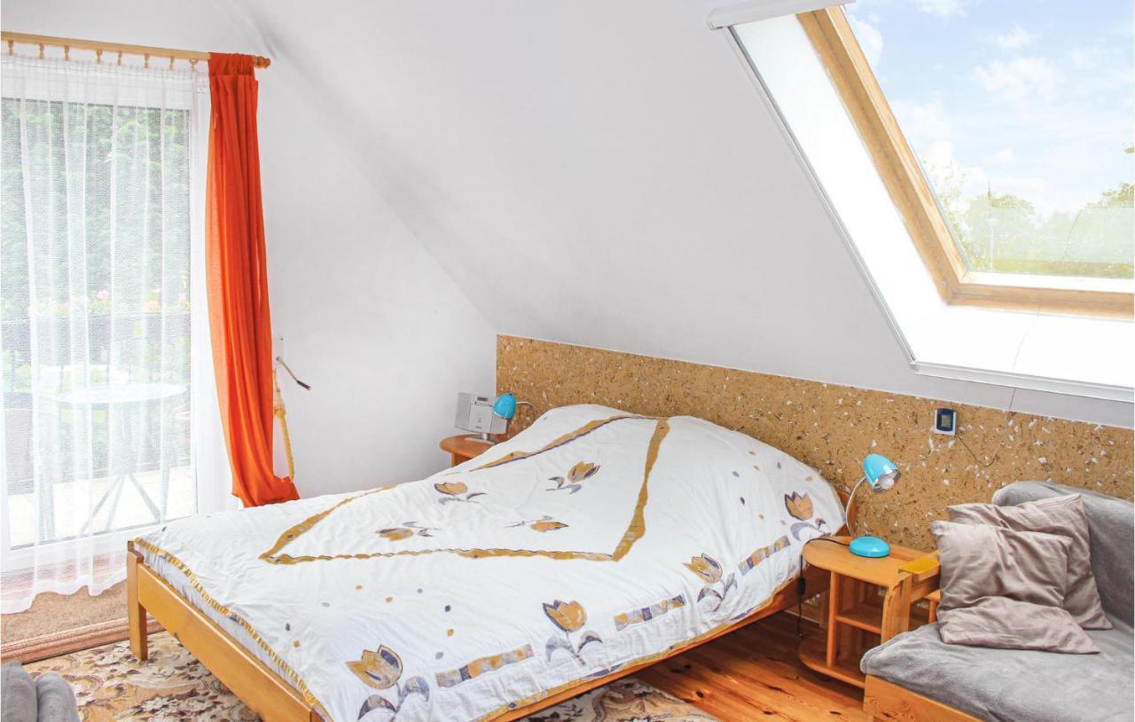 Cozy Apartment In Nowe Warpno With Wifi Eksteriør billede