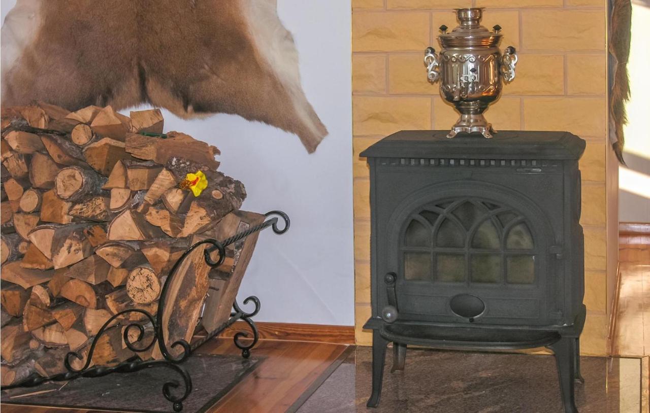 Cozy Apartment In Nowe Warpno With Wifi Eksteriør billede